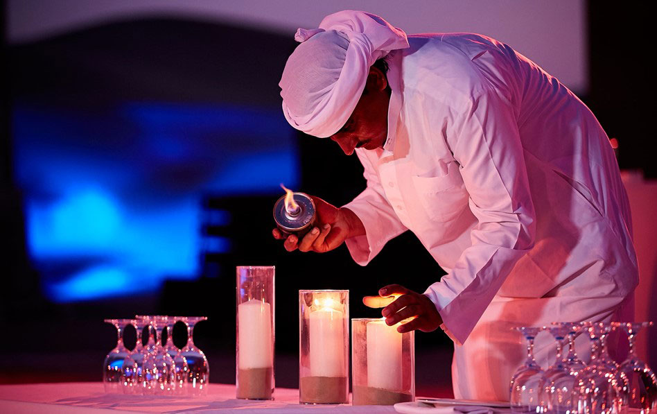 two image widget- left