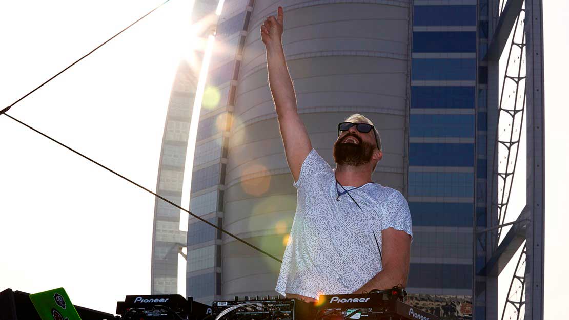 Forever Living BAA DJ